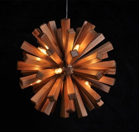 Suspension en bois design Firework