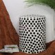 Tabouret de jardin en céramique à pois noirs et blancs