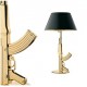 Lampe de table design Gun